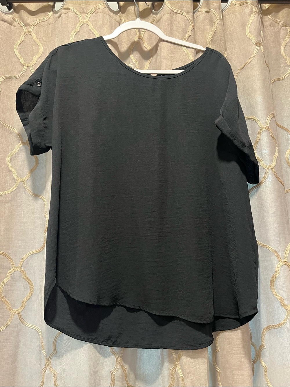 Maurices Black Short-Sleeve High-Low Scoop Neck Blouse